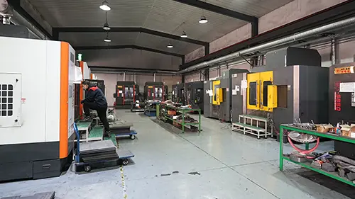 Die Werkstatt für Formenprodukte hat durch ihre starken Fähigkeiten eine solide Grundlage für Qualität geschaffen